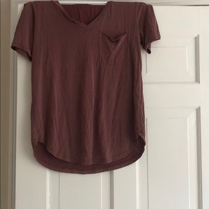 Basic maroon t shirt